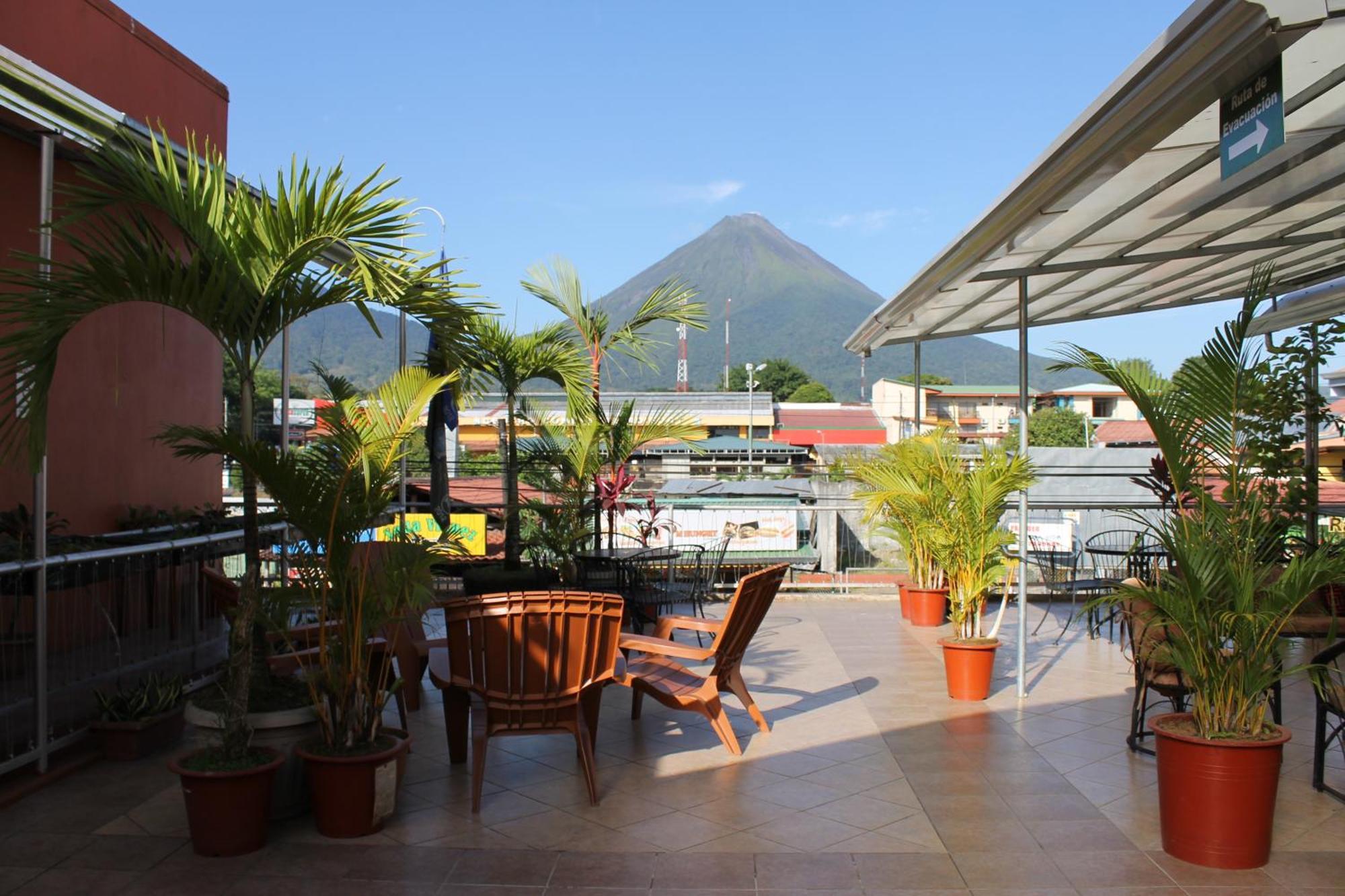 Hotel Las Colinas La Fortuna Exterior foto