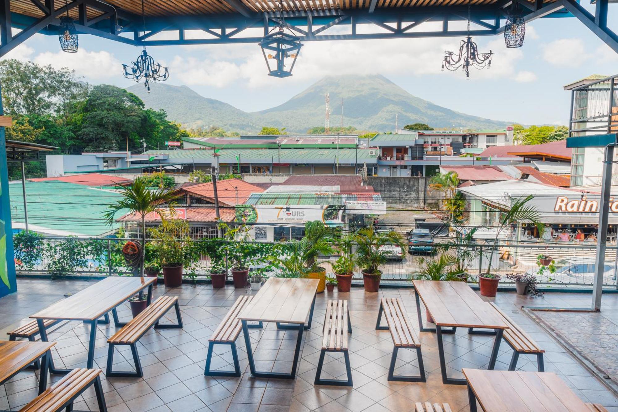 Hotel Las Colinas La Fortuna Exterior foto